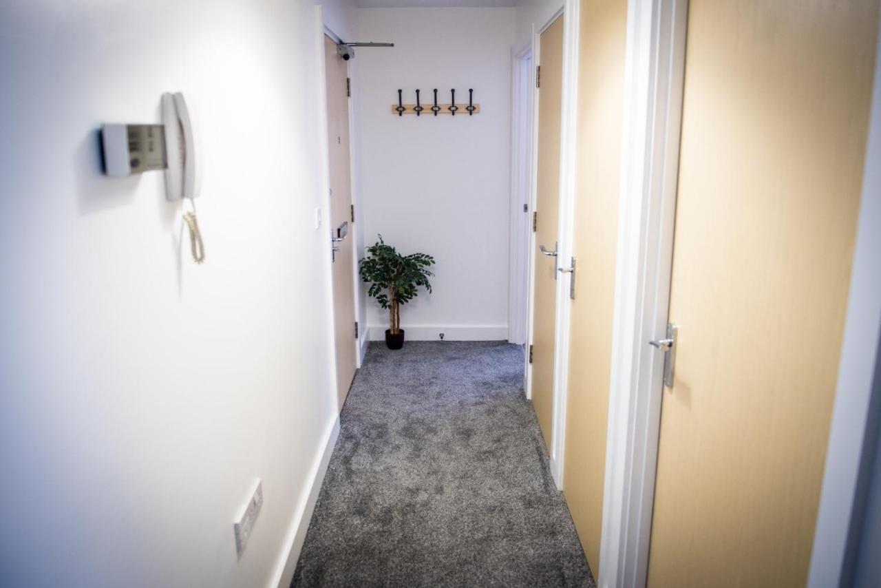 Stylish Two Bed City Apartment With Secure Parking Southampton Kültér fotó